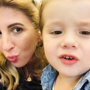 Meet your Posher, Alexandra